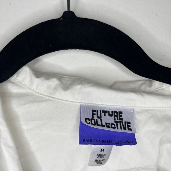 FUTURE COLLECTIVE White Long Sleeve Collared Blouse Size Medium - Picture 3 of 7